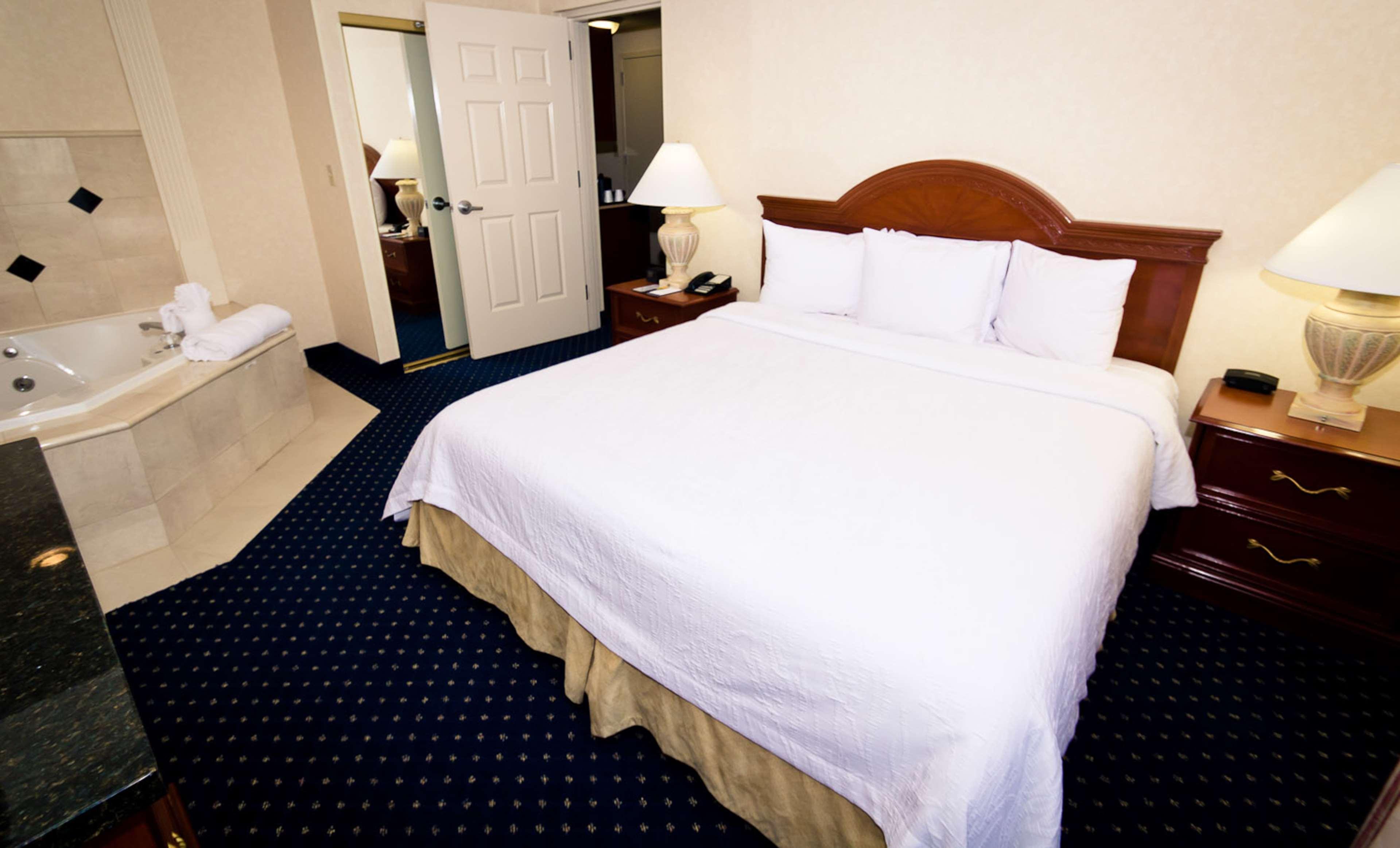Hilton Garden Inn Charlotte Uptown Dış mekan fotoğraf